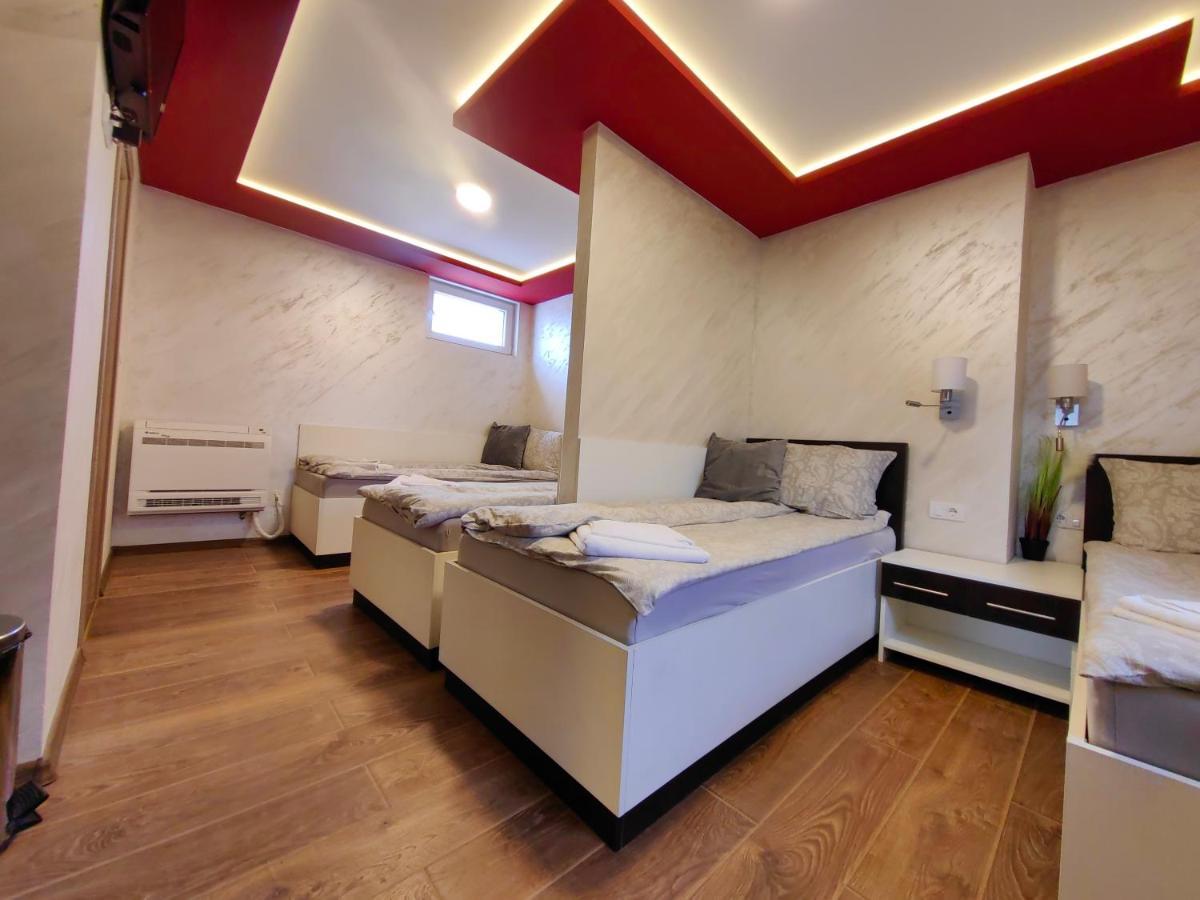 Oldbrick Pub Hotell Sombor Eksteriør bilde