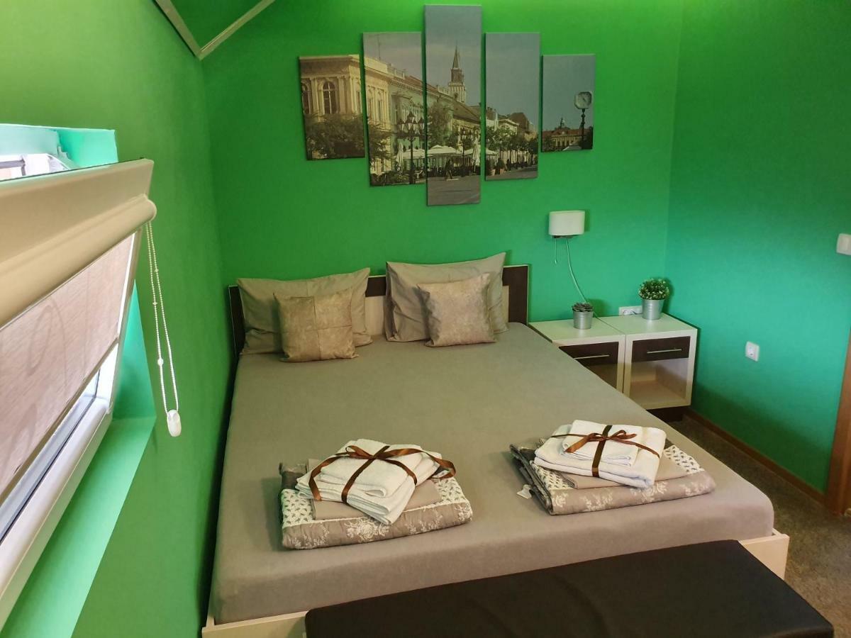 Oldbrick Pub Hotell Sombor Eksteriør bilde